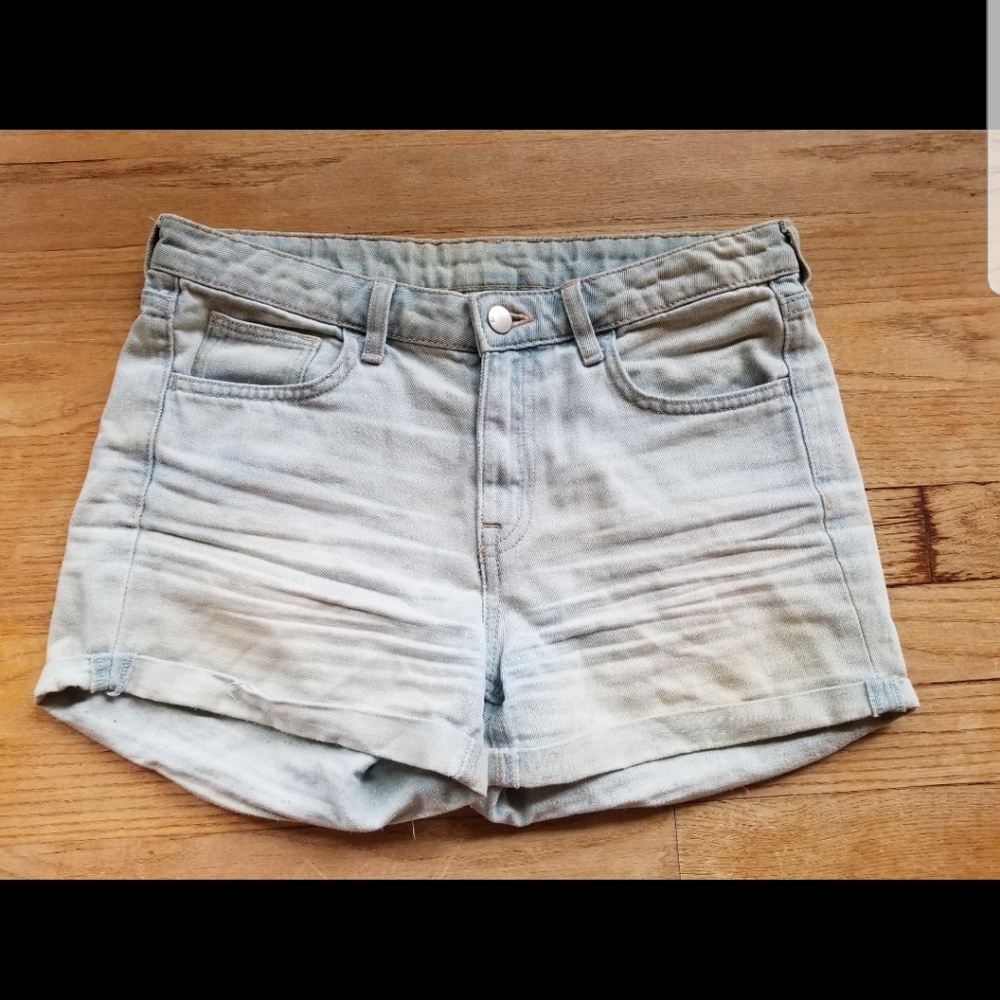 H&M Lightwash Denim Shorts